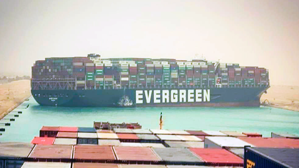 Evergiven ship stuck in the Suez canal symbolizes a broken supply chain.